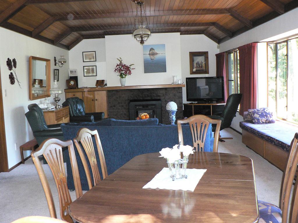 Avarest Bed & Breakfast Сейнт Арнауд Екстериор снимка